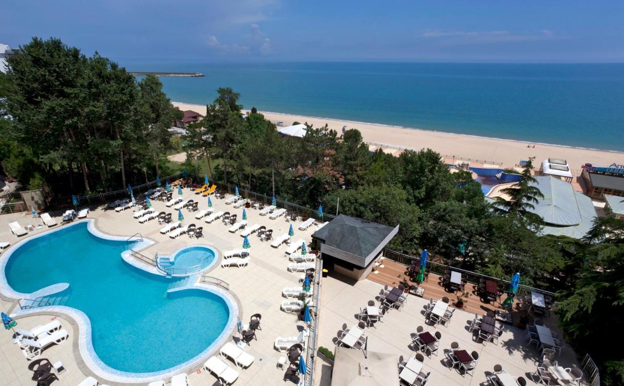 Luna Beach Hotel Golden Sands Exterior photo