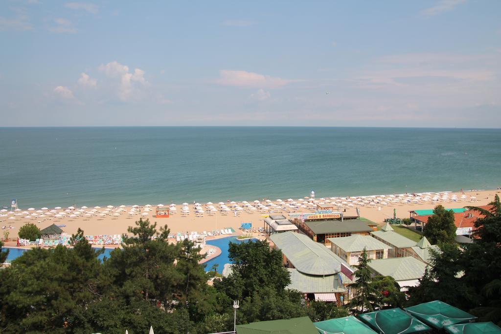 Luna Beach Hotel Golden Sands Exterior photo